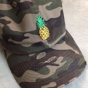 Camo Ripped Pinapple Hat